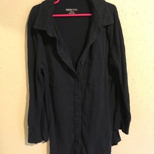 Navy blue button-up top.